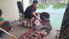 안성 거청낚시터 유료낚시터 > 7월 31 일 휴가철 안전하고 깨끗한 거청낚시터 에서 . . . : 낚시사랑