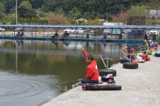 상덕낚시터 유료낚시터 > [상덕낚시터] 10월 2주 이야기 - 용인 상덕 : 낚시사랑