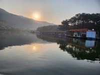 산들낚시터 유료낚시터 > 아산 산들낚시터의 3월11일 토요일 방류모습 올립니다. : 낚시사랑
