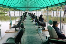 새마을낚시터 유료낚시터 > 물 반 고기 반 : 낚시사랑