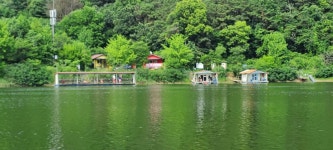 유료터정보 > 유료터점주조황 > 초여름 붕어낚시 양평 힐링 수곡낚시터 주중반 조황도 꾸준합니다 화,목,토 붕어방류 진행합니다