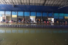 그~네 > 우금낚시공원 실내낚시터 개장식을 다녀와서... : 낚시사랑