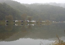 바다하늘산 > 경기 여주 어우실낚시터의 가을 ... 2023.10.14 ~ 10.15 ... : 낚시사랑