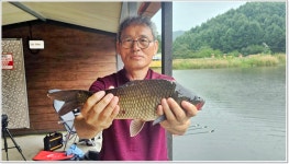 어신 > 산속 아담한 계곡지에서의 마릿수 타작 : 낚시사랑