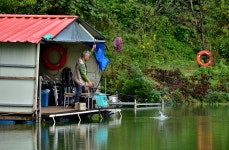 강호지락 > 가을 비내리는 어은지 (수곡낚시터) : 낚시사랑