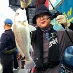 홍원갯바위낚시 > 7월31일 홍원항 뉴아일랜드호 씨알대박 백조기 만쿨 이벤트 마릿수 조황 : 낚시사랑 홍원갯바위낚시 > 7월31일 홍원항... 