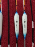 중고낚시용품 > 군계일학 총 22개 장찌 특1,대2,중1,소1 단찌 대5,중4 오월이S 특2,대3,중1,소2 : 낚시사랑