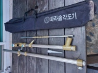 중고낚시용품 > 파라솔각도기.전자찌.날개다리홀더.크랭크.릴가방 팝니다 : 낚시사랑