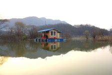 엘리어트 > 태공좌대 낚시터를 찾아서..(초평) : 낚시사랑