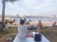 오늘도 플라이모델과 함께! 이거 셔츠로 교환한건데ㅠㅠ리뷰를 쓸수가없네용 그래도 사진은올릴게욥 이셔츠시원하고REVIEW - (주)플라이모델