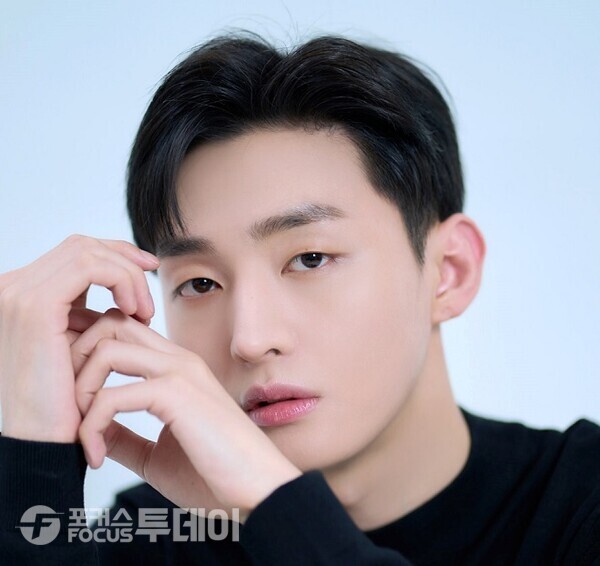 김하늘, 아이오케이컴퍼니와 이별하고 빌리언스와 전속계약 체결! - 새로운 시작의 밤개발과 함께