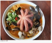 포모스 10000원짜리 제주도 문어라면 10000원짜리 제주도 문어라면