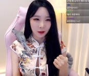 포모스 앵무새를 분양 받아 온 연나비 앵무새를 분양 받아 온 연나비