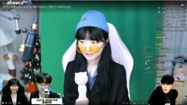 포모스 봉순이 이거 무슨 패션임? 봉순이 이거 무슨 패션임? 