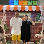 포모스 어제 신촌 현대백화점 침착맨과 통닭천사 인파 어제 신촌 현대백화점 침착맨과 통닭천사 인파