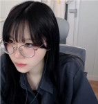 포모스 ㅈ경을 소화하는 여캠.. jpg ㅈ경을 소화하는 여캠.. jpg 