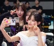 포모스 수니그룹 얼굴 3대장 위엄 수니그룹 얼굴 3대장 위엄