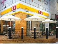 한솥의 반격 ‘도시락업계 스타벅스 만든다’ - 식품외식경제 한솥의 반격 ‘도시락업계 스타벅스 만든다’