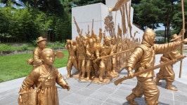 가천뉴스 임영선 교수 작품 동학농민운동 조각상 ‘불멸-바람길’ 주목