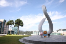 가천포토 카카오엔터프라이즈 라이언, 어피치 