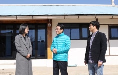 작천초등학교 입학식과 농산어촌 유학 가정방문(2023.03.02) - 군수실 작천초등학교 입학식과 농산어촌 유학 가정방문(2023.03.02)