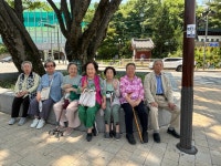 역삼재가노인데이케어센터 > 함께나누는공간 > 포토갤러리 산하기관 > 역삼재가노인데이케어센터 > 함께나누는공간 > 포토갤러리