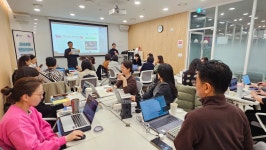 강남구신중년디지털일자리센터 > 알림마당 > 포토갤러리 산하기관 > 강남구신중년디지털일자리센터 > 알림마당 > 포토갤러리