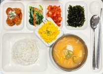 강남구가족센터 > 병설기관 > 목련데이케어센터 > 식단안내 산하기관 > 강남구가족센터 > 병설기관 > 목련데이케어센터 > 식단안내