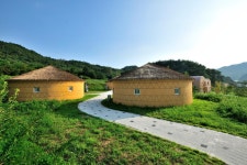観光地 - ワールドフレンズビレッジ 상세화면 | 강원관광-일문 > 江原道の旅行 > 観光地