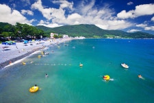 거제여행 > 해수욕장 > 상세보기 학동 흑진주 몽돌해변