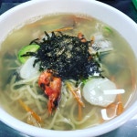 거제여행 > 음식 > 거제시 보증음식점 > 상세보기 옥가네밀면전문점