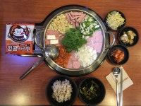 거제여행 > 음식 > 거제시 보증음식점 > 상세보기 킹콩부대찌개 앤 스테이크