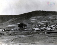 거제소개 > 영상기록관 > 시대별 > 옥포조선소(1970년대 초의 능포동 옥명마을-원경) | 거제시청