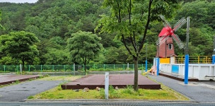 사이트 안내 > 캠핑장 안내 > 산꽃벚꽃마을 오토캠핑장 산꽃벚꽃마을 오토캠핑장