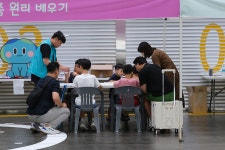 항공에 핀 화전의 꽃 ‘2024 우주정거장 화전 페스타’ | 여행에세이 | 커뮤니티 | 그랜드투어