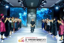 쟁이, 동대문 DDP에서 풍기인견 패션쇼 성황리에 개최