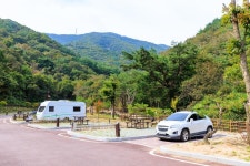 하선암 카라반 야영장