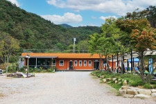 용화산테마파크 캠핑장