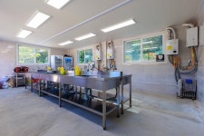 돌고래 오토 캠핑장 고캠핑