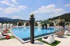 트라움 풀 빌라 글램핑&카라반