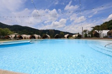 숲에서 만난 바다 글램핑