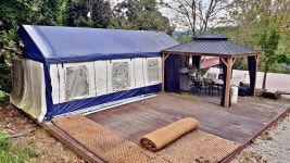 일월관광농원 캠핑장