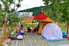 강변사리 캠핑장