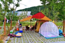 강변사리 캠핑장