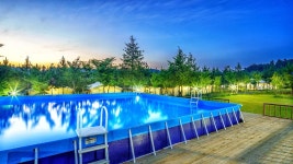 파인트리글램핑