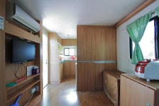 햇살아래 캠핑장 고캠핑