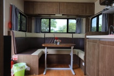 행복나드리야영장