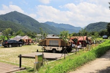 오지봉커뮤니센터 야영장 고캠핑