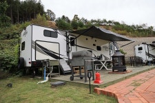 수피아캠핑카라반