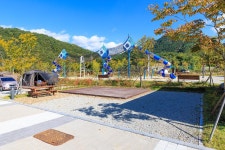 빙계얼음골 야영장